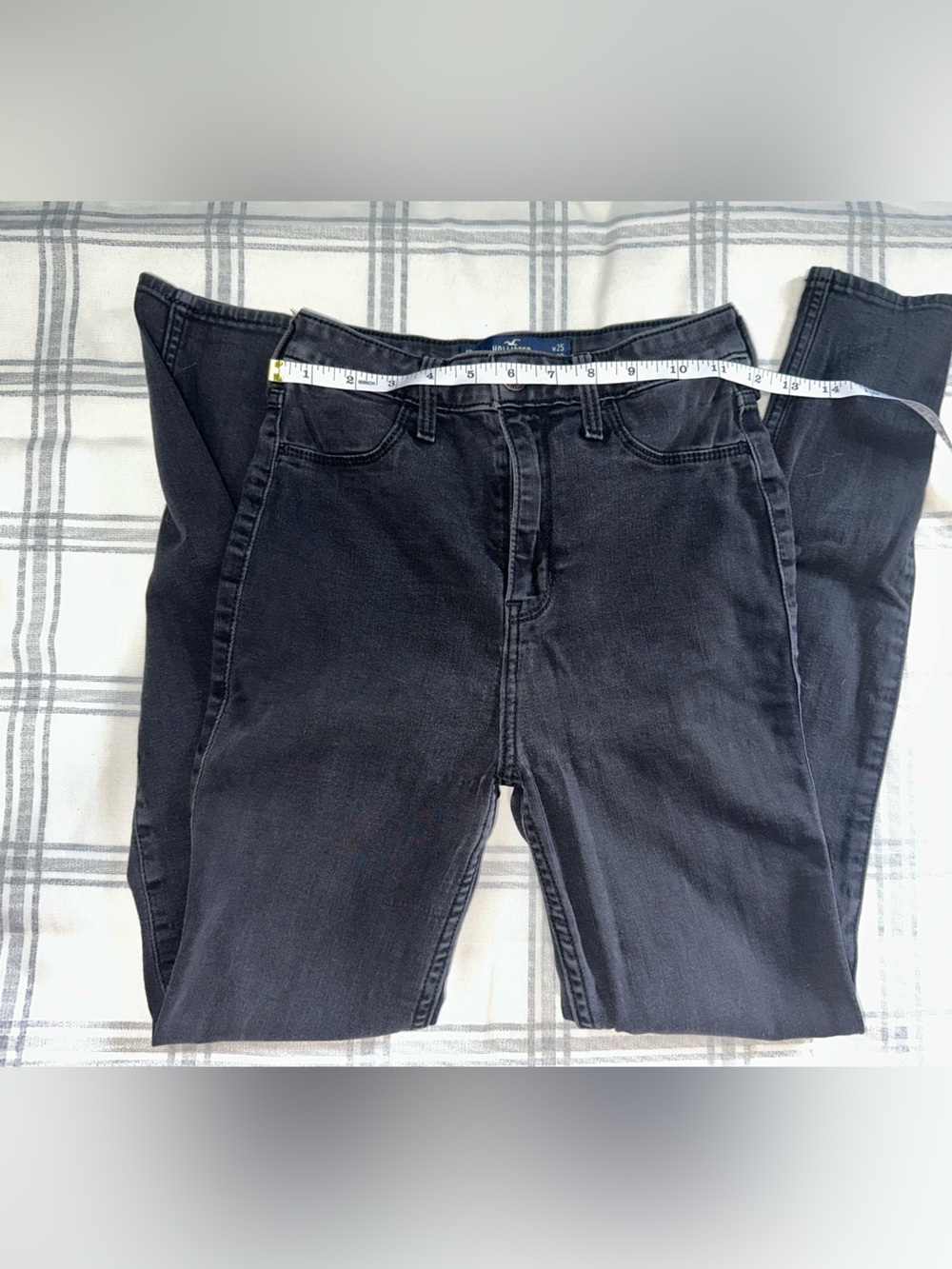 Hollister Women's Black High-Rise Jeans
